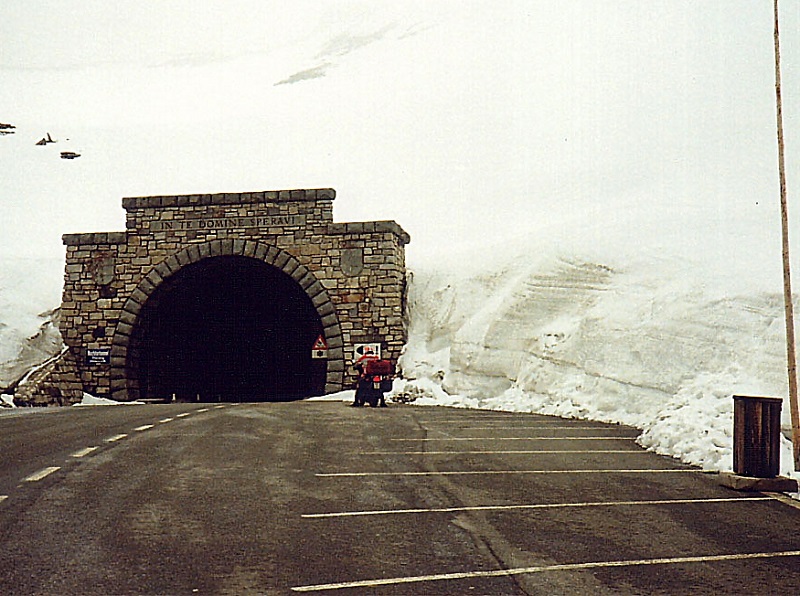 Tunnelin suu