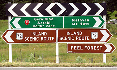 2009-NZ-Etelasaari-liikennemerkit.jpg