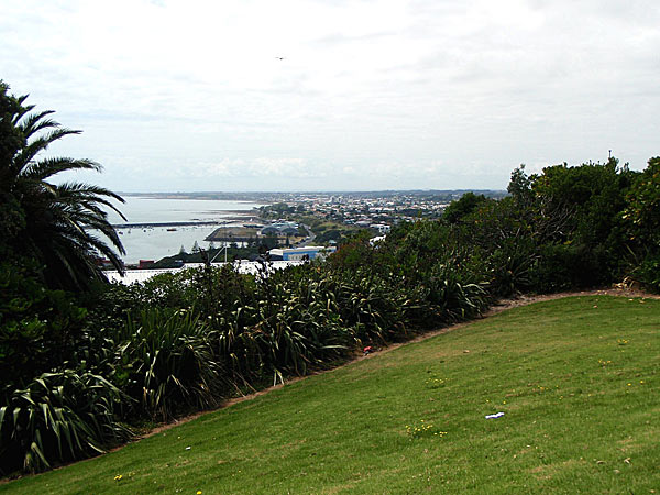 2009-NZ-Takana-New-Plymouth.jpg