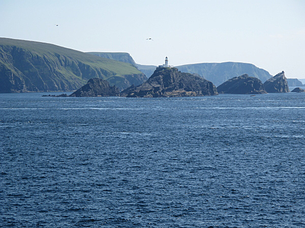 2009-Shetlannit-Unstin-ohitus-kauempaa-600.jpg