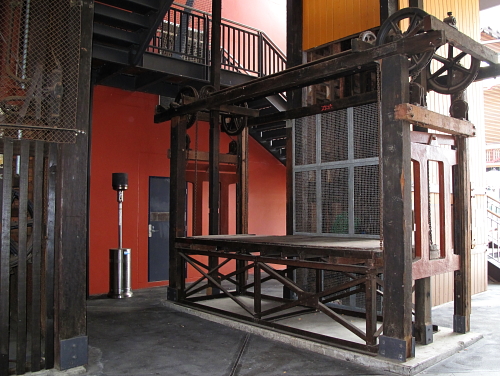 2011-AUS-Satamarakenteita-2.JPG