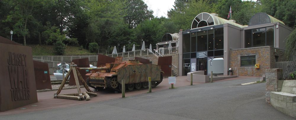 24_syksy_Jersey_War_Tunnels.jpg