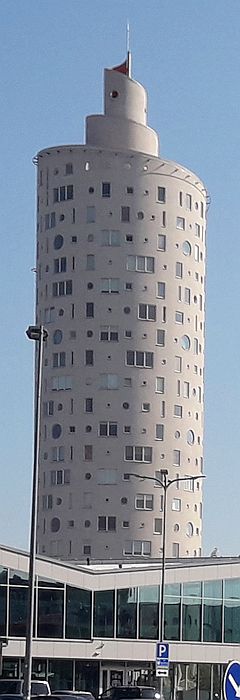 Viro-Tartto-putkimainen-rakennus.jpg