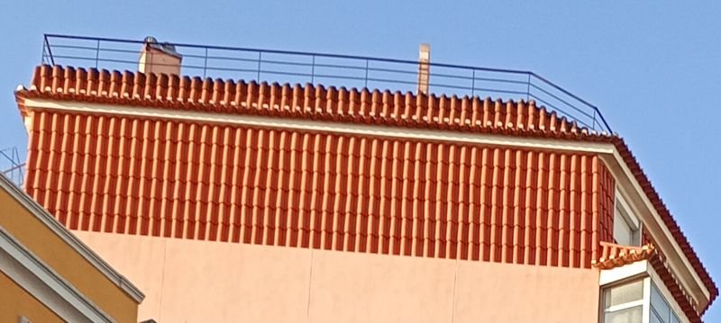 2025-Lissabon-kattotiilta-riittaa.jpg
